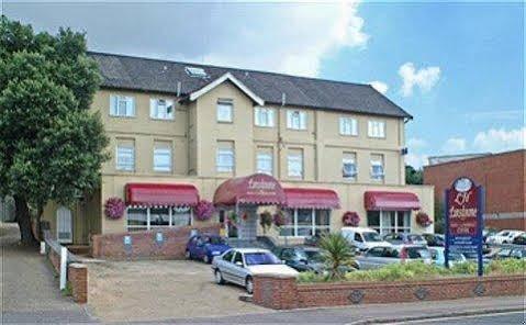 Norwich Hotel Екстер'єр фото