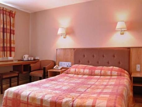 Norwich Hotel Екстер'єр фото